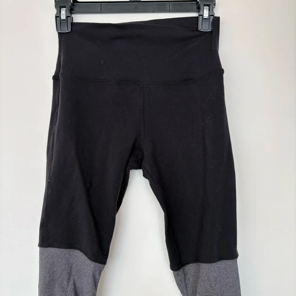 Alo Yoga Scrunch Leg Warmer High-Waisted Leggings